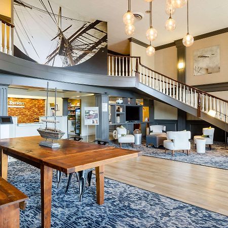 Clarion Hotel Seekonk - Providence Экстерьер фото