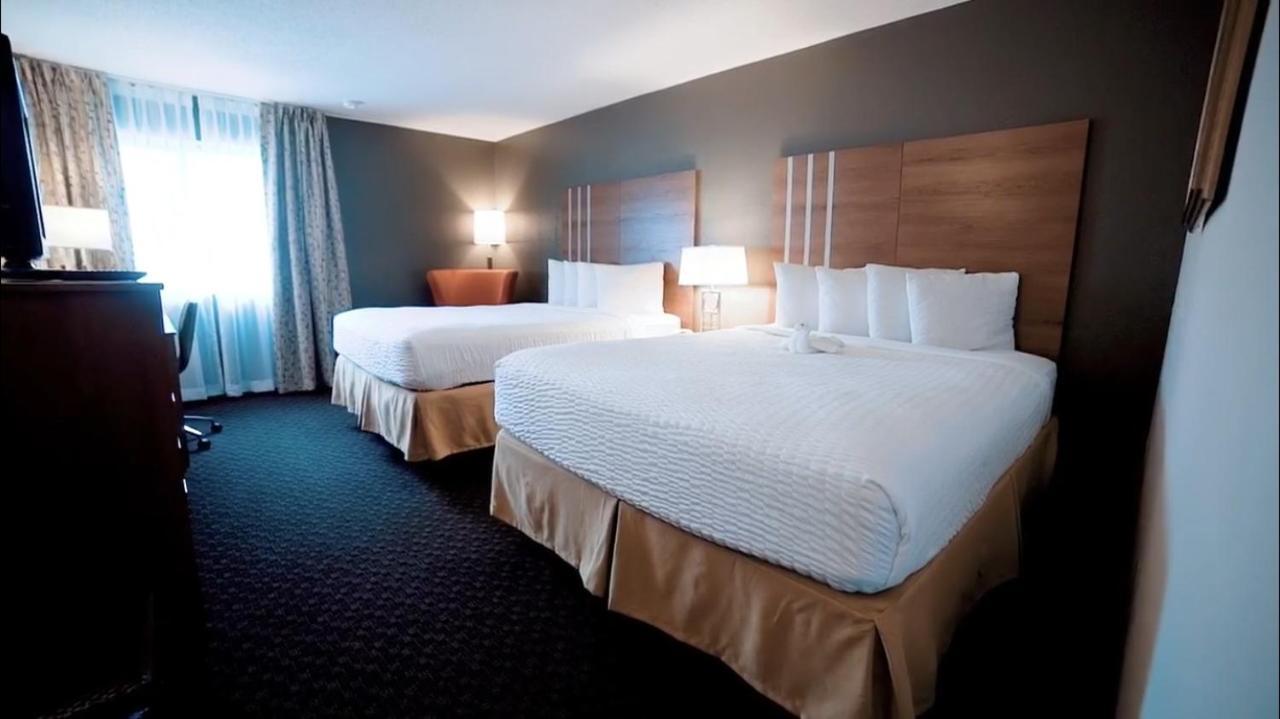 Clarion Hotel Seekonk - Providence Экстерьер фото