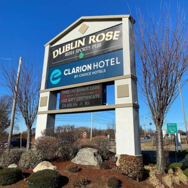 Clarion Hotel Seekonk - Providence Экстерьер фото