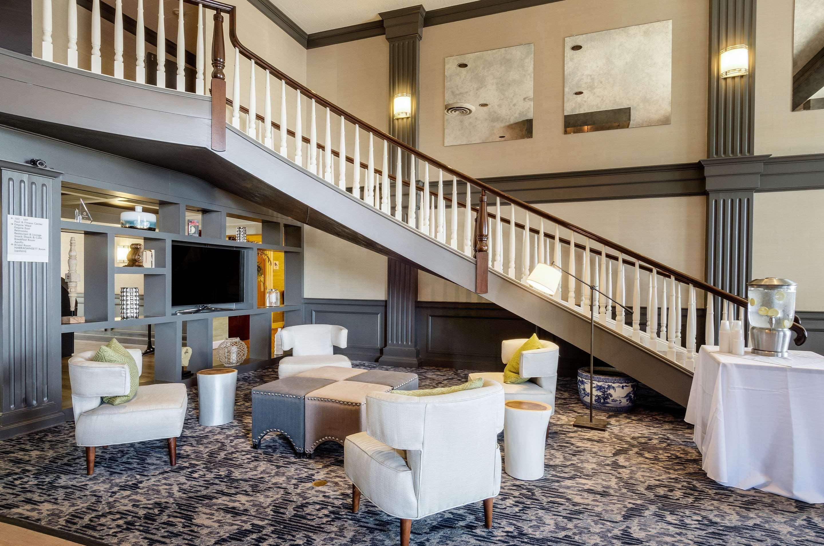 Clarion Hotel Seekonk - Providence Экстерьер фото